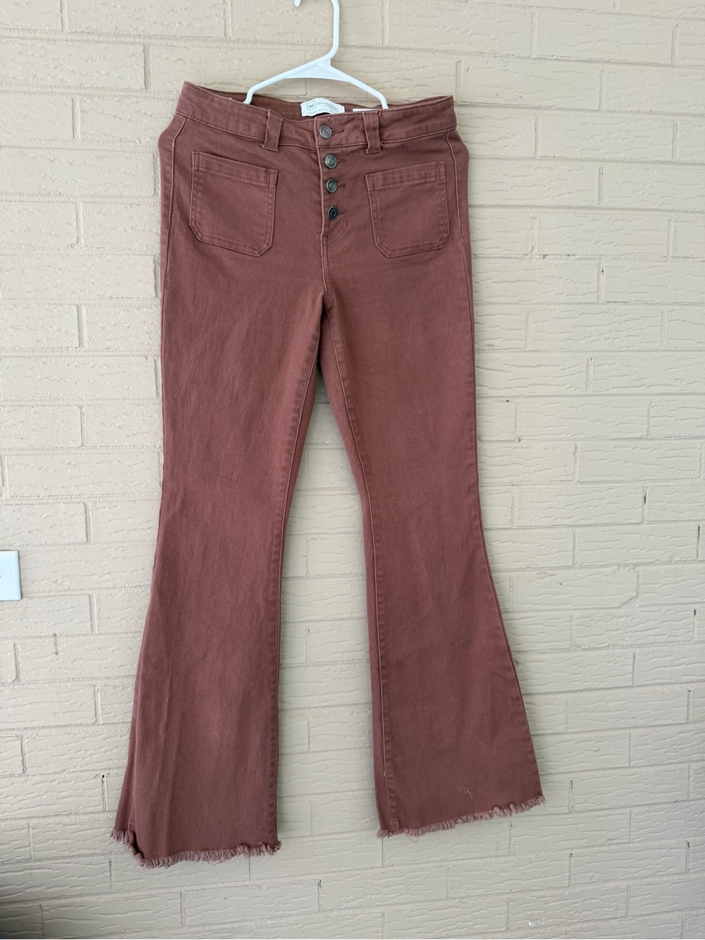 Women’s Button-Front Flared Jeans - Rust